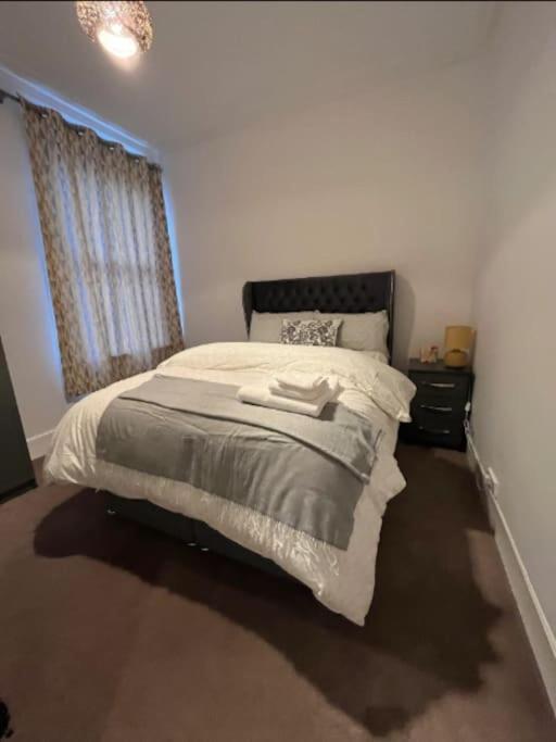 Two Bedroom Flat In London Luaran gambar