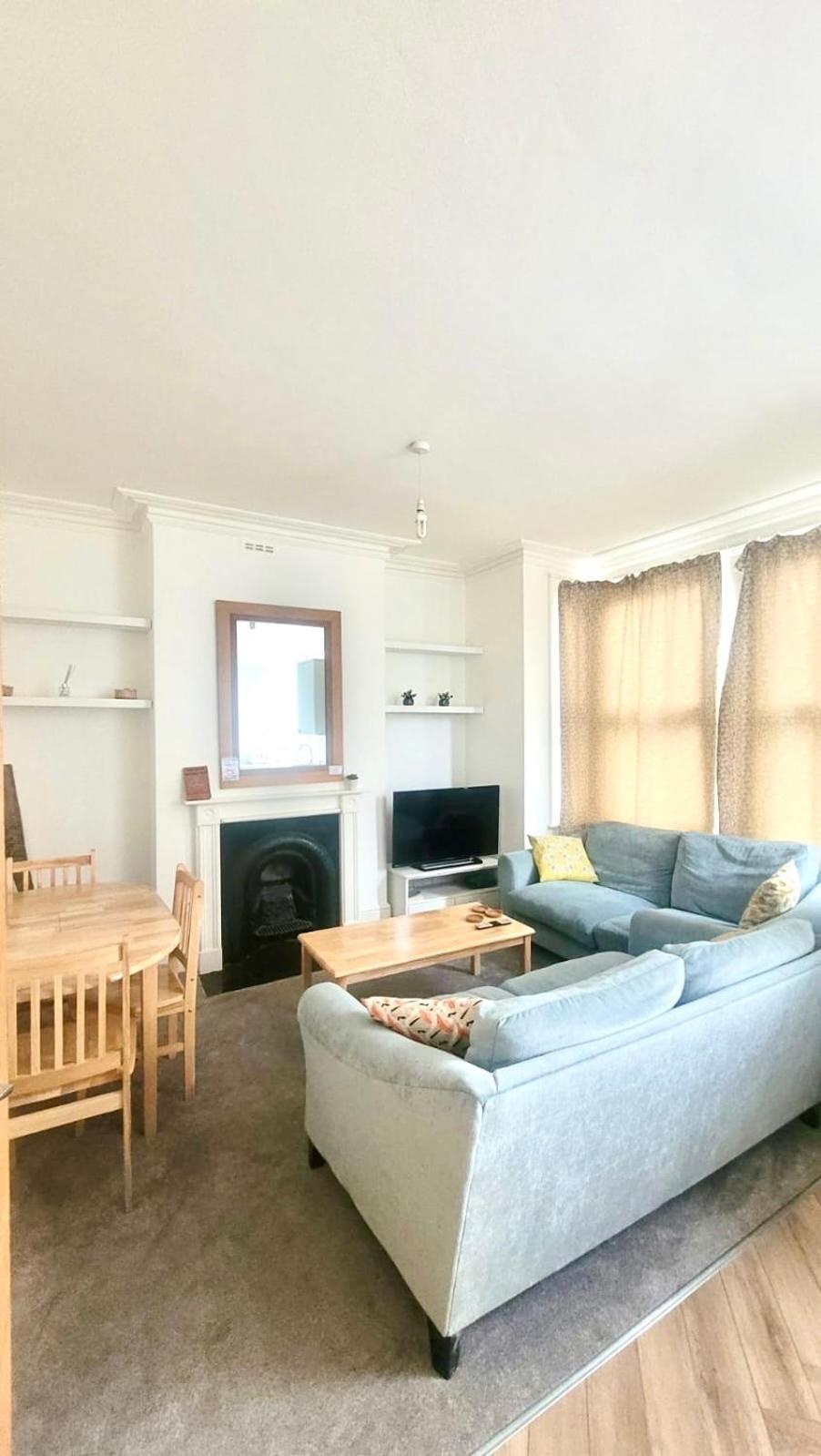 Two Bedroom Flat In London Luaran gambar